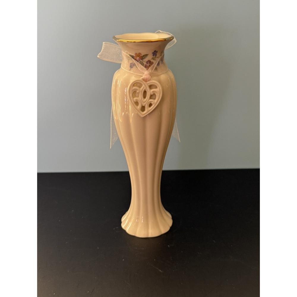Vintage‎ LENOX Floral Collection Vase Handcrafted Charm